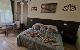 Waterlily Apartman